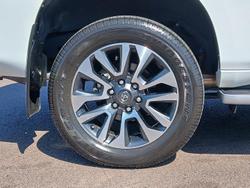 2023 Toyota Landcruiser Prado VX