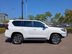 2023 Toyota Landcruiser Prado VX