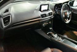 2018 Mazda 3 SP25 GT