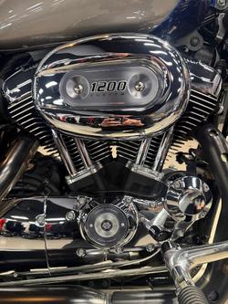2007 Harley-Davidson 1200 Custom (XL1200C) Sportster Blue