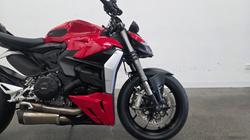2022 DUCATI STREETFIGHTER V2 Red