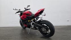 2022 DUCATI STREETFIGHTER V2 Red