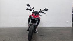 2022 DUCATI STREETFIGHTER V2 Red