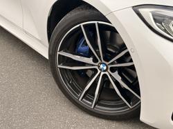 2022 BMW 3 Series 330i M Sport