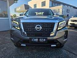 2023 Nissan Navara ST-X