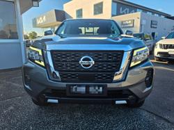 2023 Nissan Navara ST-X