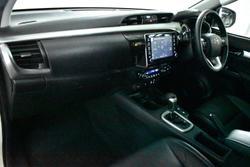 2020 Toyota Hilux SR5