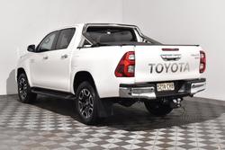 2020 Toyota Hilux SR5