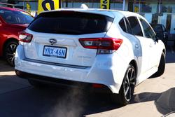 2023 Subaru Impreza 2.0i-S