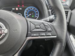 2022 Nissan LEAF