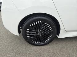 2022 Nissan LEAF