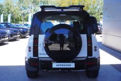 2025 Land Rover Defender 110 D350 X-Dynamic HSE