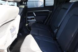 2023 Land Rover Defender 110 D300 X-Dynamic HSE