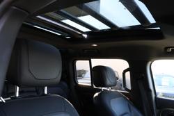 2023 Land Rover Defender 110 D300 X-Dynamic HSE