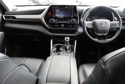 2021 Toyota Kluger GX
