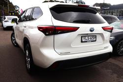 2021 Toyota Kluger GX