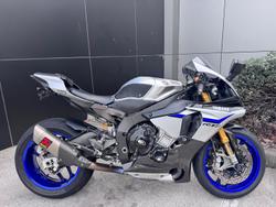 Yamaha YZF-R1M
