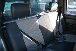 2004 Nissan Navara ST-R