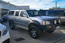 2004 Nissan Navara ST-R