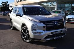 2025 Mitsubishi Outlander Aspire