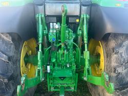 2015 John Deere 6150M
