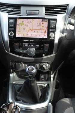 2021 Nissan Navara ST-X