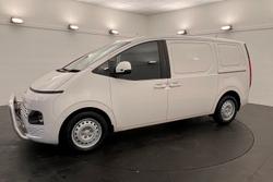 2021 Hyundai STARIA LOAD