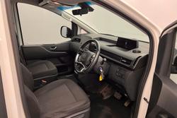 2021 Hyundai STARIA LOAD
