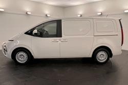 2021 Hyundai STARIA LOAD