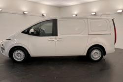2021 Hyundai STARIA LOAD