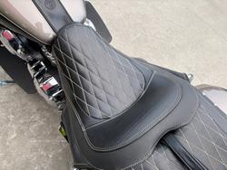 2018 Indian ROADMASTER STEEL GRY THR BLK Gold