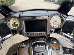2018 Indian ROADMASTER STEEL GRY THR BLK Gold