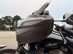 2018 Indian ROADMASTER STEEL GRY THR BLK Gold