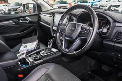 2022 Isuzu MU-X LS-T
