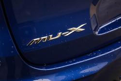 2022 Isuzu MU-X LS-T