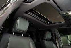 2025 Toyota Landcruiser VX