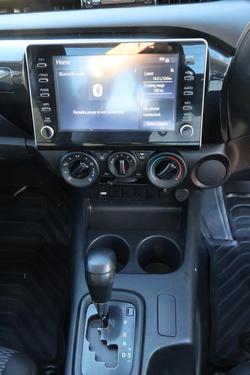 2022 Toyota Hilux Workmate