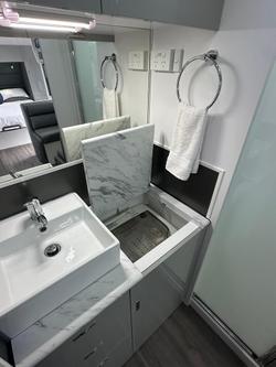 2025 Red Centre Newell Plus 186 Type B (was $114,990 now $94,990)