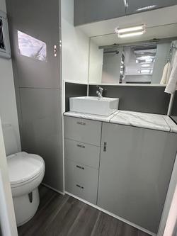 2025 Red Centre Newell Plus 186 Type B (was $114,990 now $94,990)