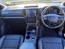 2025 Ford Everest Platinum