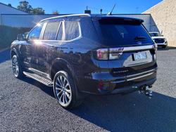 2025 Ford Everest Platinum