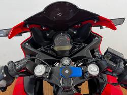 2015 Honda CBR300R RED