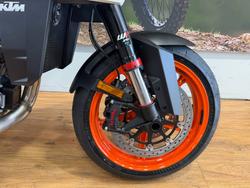2026 Ktm 990 DUKE WHITE