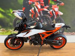 2026 Ktm 990 DUKE WHITE