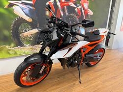 2026 Ktm 990 DUKE WHITE