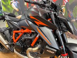 2026 Ktm 1390 SUPER DUKE R Black