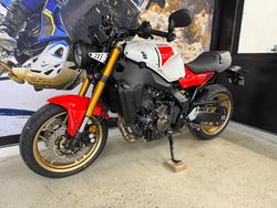 2025 Yamaha XSR900 (MTM890A) WHITE