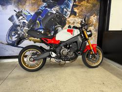2025 Yamaha XSR900 (MTM890A) WHITE