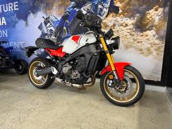 2025 Yamaha XSR900 (MTM890A) WHITE