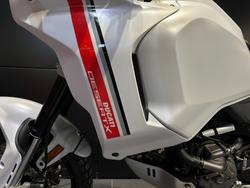 2025 Ducati DESERTX WHITE